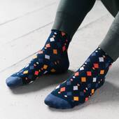 Skarpetki MORE z serii casual to oryginalne wzory i kolory. Idealnie sprawdzają się jako dopełnienie każdej stylizacji - od tej najbardziej klasycznej do streetwearowej. Delikatna bawełna i bezszwowe łączenie zapewnia komfort noszenia na co dzień. Gdy wygląd i wygoda idą w parze, wiadomo już, że to produkt idealny! 🙌
.
.
.
.
#moresocks #skarpetkimore #socks #man #casual #casuallook #color #feetmodels #stopy #style #styleblogger #dodatki